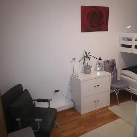 Like Apartment