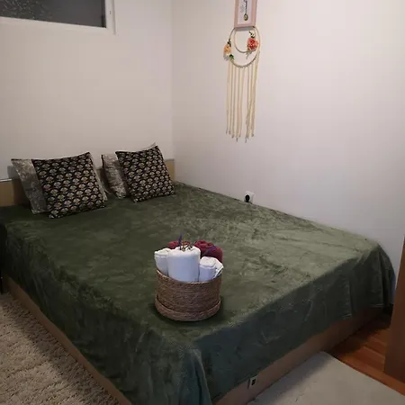 Apartment Like